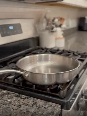 Joyhnny pan on a gas stove